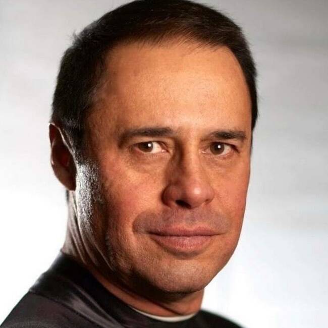 Ruben Gonzalez: First 4-Decade Winter Olympian, Wall Street Journal Bestselling Author, Leadership, Sales, Change Expert