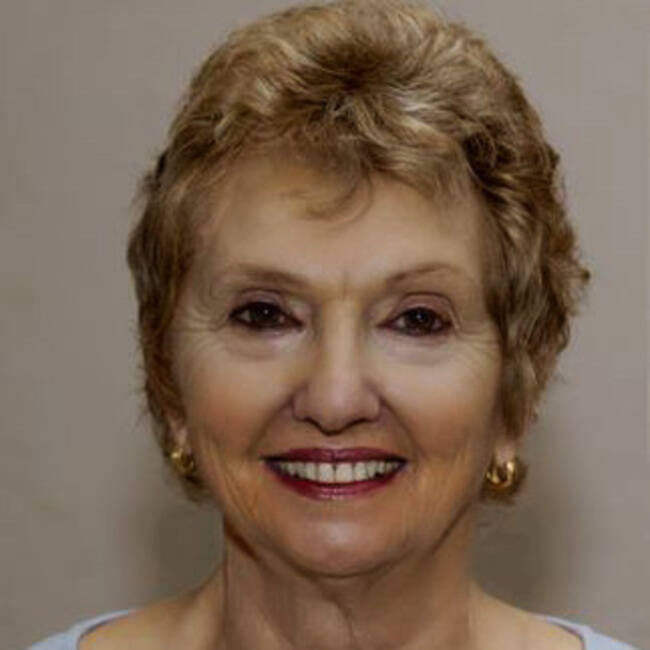 Premiere Speakers Bureau, Goldie Alexander