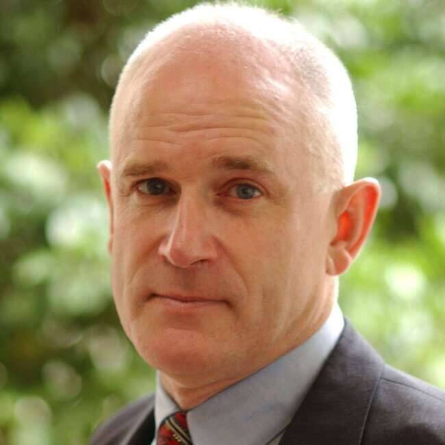 Premiere Speakers Bureau, Peter Hind