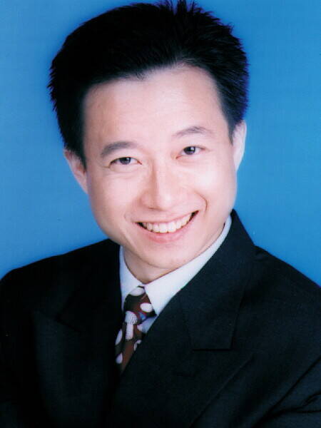 Dr Seamus Phan GCSP | Asia's leading thinker and speaker on leadership, marketing, technology, an