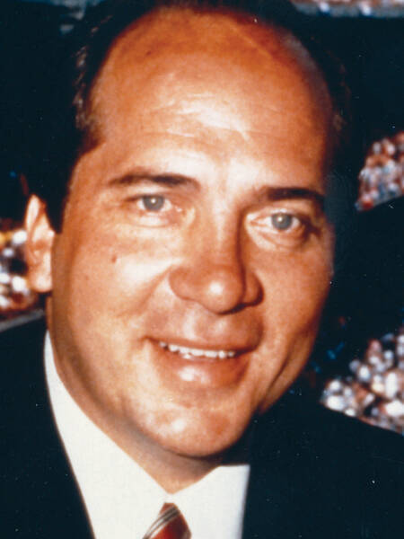 Johnny Bench | Legendary Baseball Catcher and Hall of Fame Member