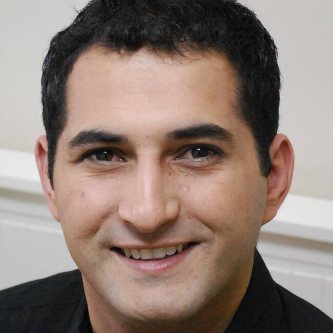 Premiere Speakers Bureau, Steven Khoury