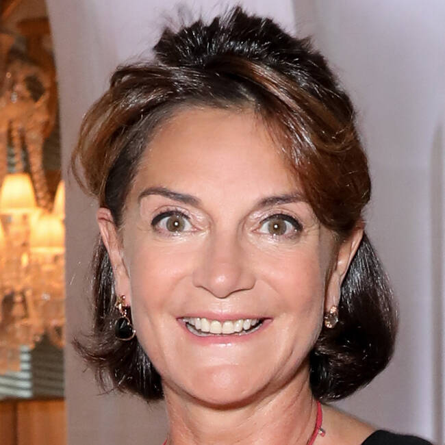 Premiere Speakers Bureau, Daniela Riccardi
