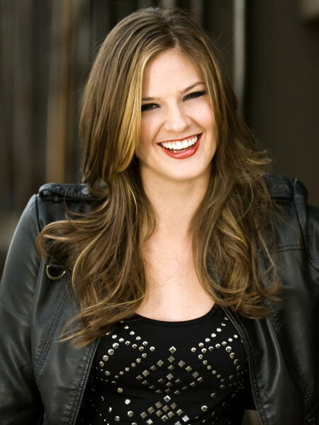 Ayla Brown | Country Music Star & American Idol Semifinalist