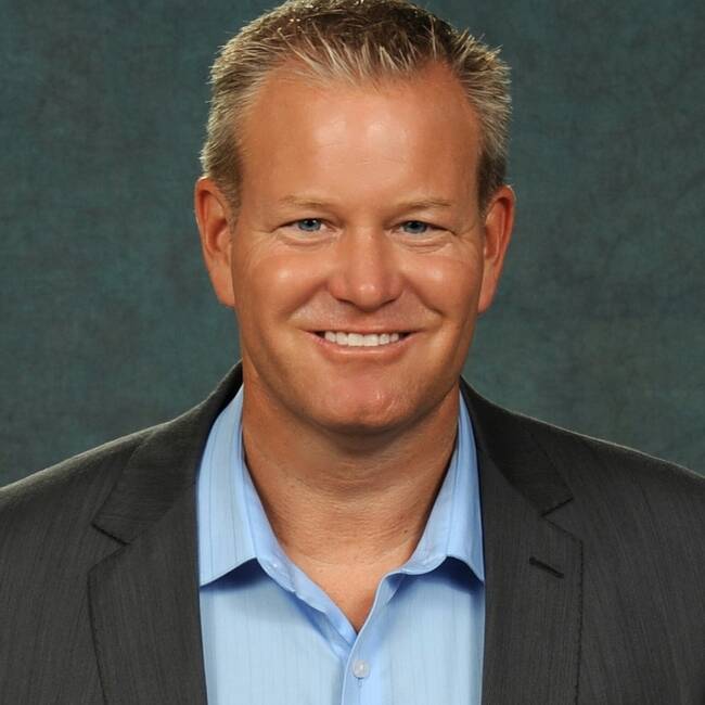 Premiere Speakers Bureau, Dan Quiggle