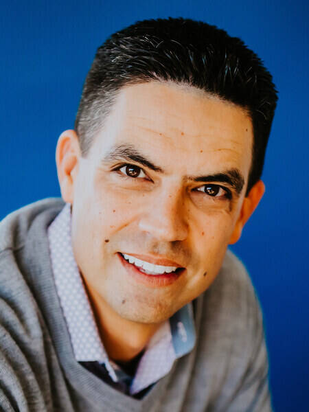 Chad Carden | Straight-Shooting, Results-Oriented and Engaging...A Speaker with Impact!