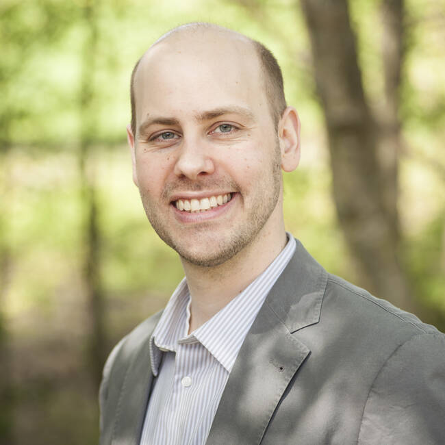 Premiere Speakers Bureau, Joe Justice