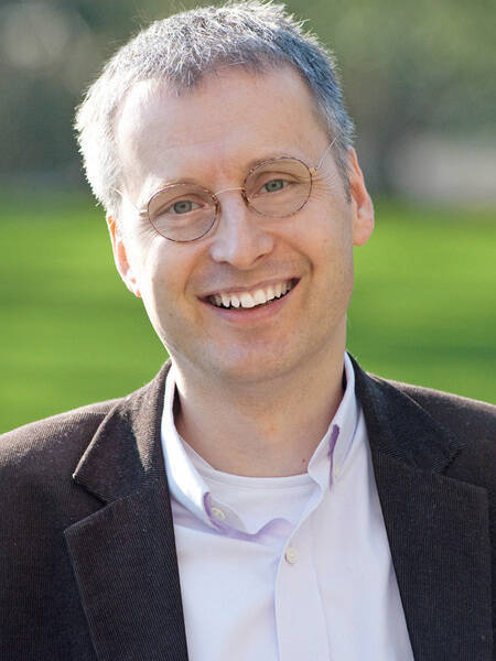 Viktor Mayer-Schönberger | Co-Author of business bestseller “Big Data: A Revolution That Will Transform How We Live, Work and Think.”