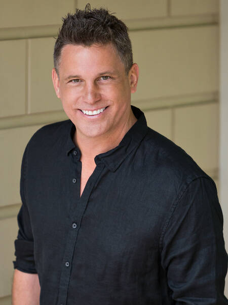 Chris Helder | Master in the areas of communication and influence