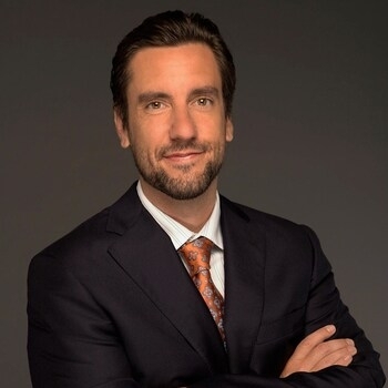 Clay Travis, Sports Media, Coaches & Sports Media, University Athletes, Social Media, Broadcast & Print Media, Author sports, sportscaster, SEC, FS1, Fox Sports, Outkick