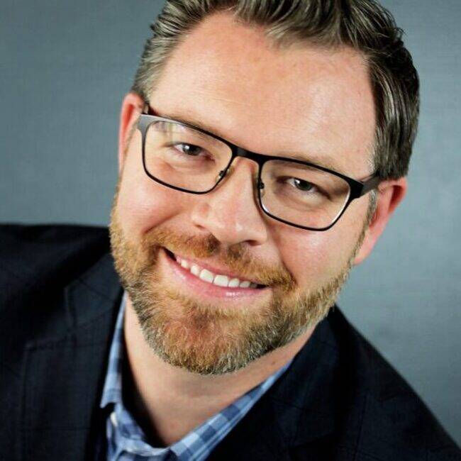 Premiere Speakers Bureau, Jason Hewlett