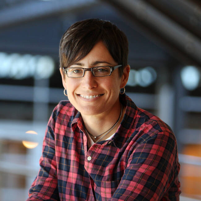 Premiere Speakers Bureau, Danielle Feinberg