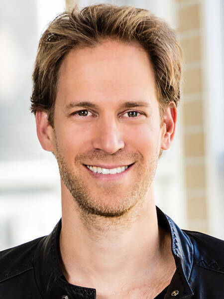 David Korins | Award-Winning Creative Director and Designer, Designed for Hamilton and Dear Evan Hansen, Design The World To Get What You Want