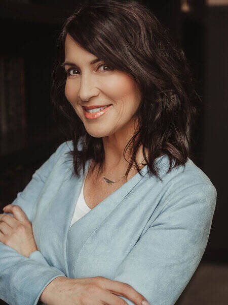 Victoria Robinson | Former Pregnancy Center Director & Featured in HGTV's My House is Your House