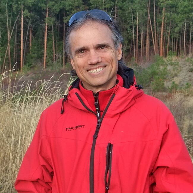 Premiere Speakers Bureau, Mark Holder