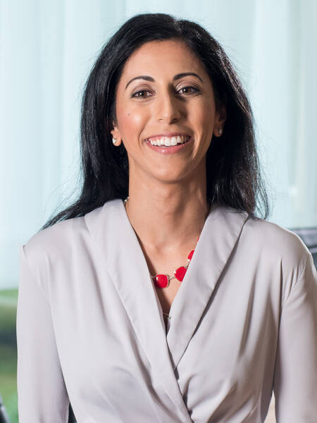 Ida Abdalkhani | Award-winning Founder & CEO, TED & Global Speaker, University Professor of Creativity, Innovation and Design Thinking