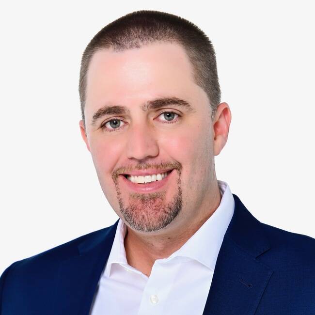 Premiere Speakers Bureau, Danny Snow
