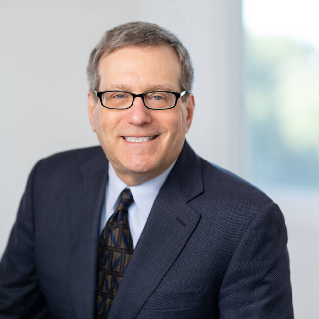 Premiere Speakers Bureau, Larry Downes