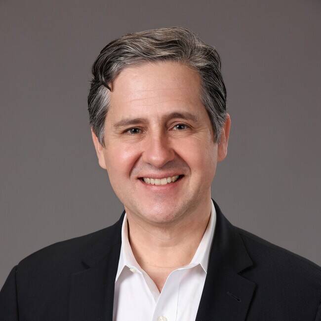 Premiere Speakers Bureau, Bob McNally