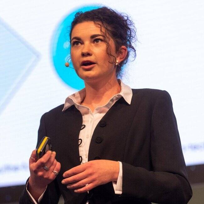Premiere Speakers Bureau, Darya Yegorina