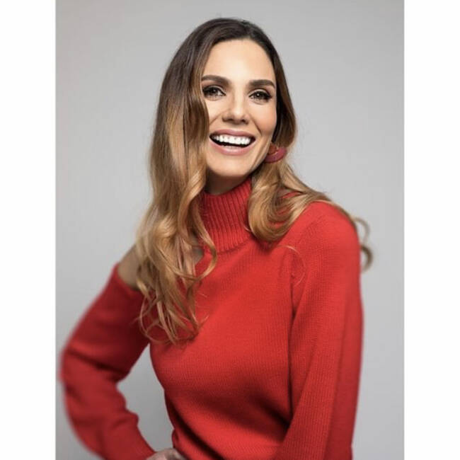 Premiere Speakers Bureau, Alison Canavan