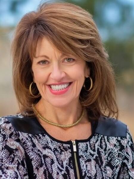 Premiere Speakers Bureau, Diane Sieg