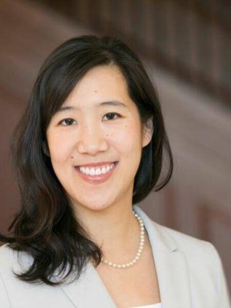 Laura Huang | Harvard Business School Professor  and Author of Edge