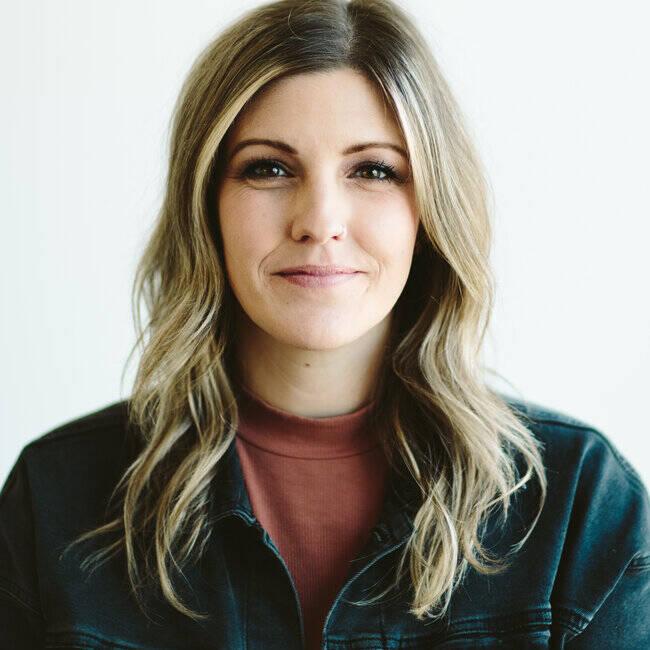 Premiere Speakers Bureau, Kelly Needham