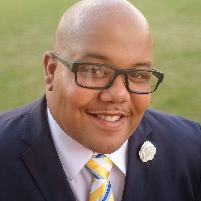 Premiere Speakers Bureau, Sean Buchanan