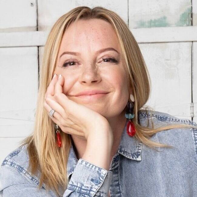Michelle Rozen: THE CHANGE DOCTOR