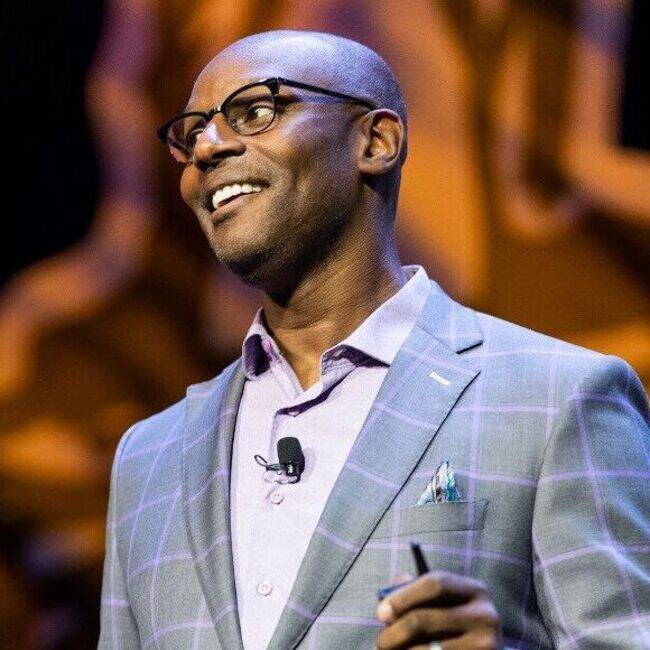 Premiere Speakers Bureau, Shola Richards