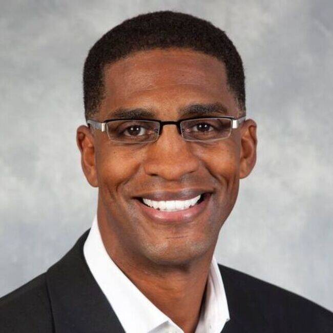 Premiere Speakers Bureau, Charles Smith