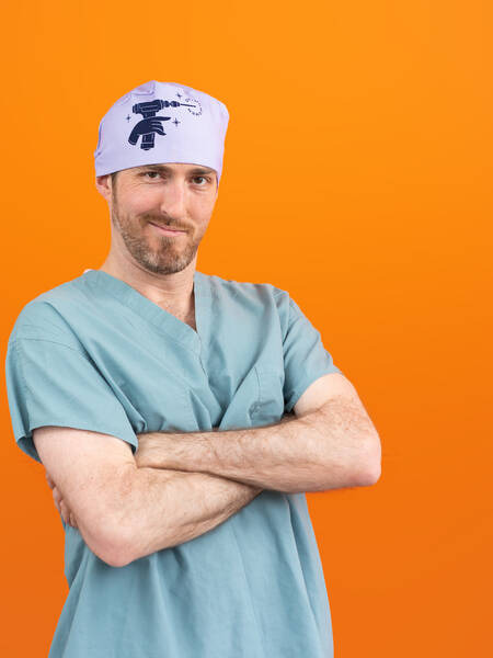 Dr. Glaucomflecken Flanary | Your friendly, neighborhood internet comedian-ophthalmologist who promotes humanity in healthcare, social media advocacy, and a healthy sense of humor. 
