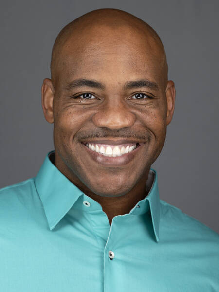 Anton Gunn | DYNAMIC LEADERSHIP SPEAKER