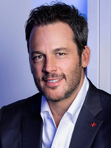 Premiere Speakers Bureau, Ryan Estis
