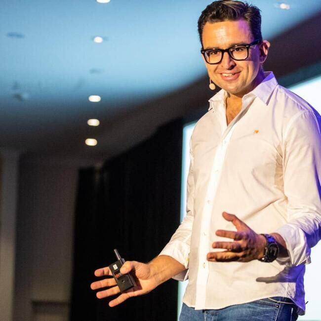 Premiere Speakers Bureau, Christian Boucousis
