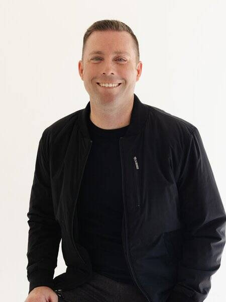 Premiere Speakers Bureau, Ty Bennett