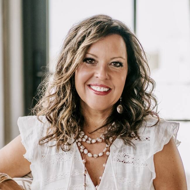 Premiere Speakers Bureau, Ginger Gilbert Ravella