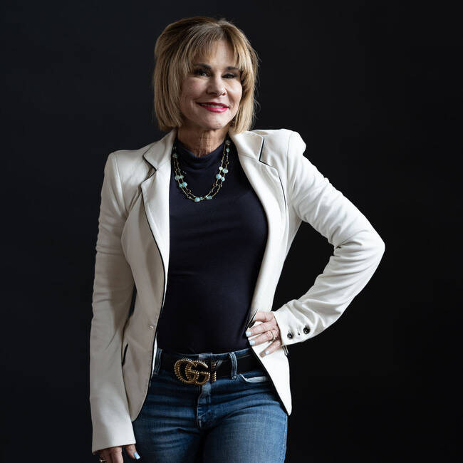 Premiere Speakers Bureau, Shari Levitin