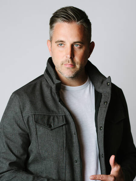 Matt Hammitt | Artist, speaker, author, and former lead-singer of the Grammy-nominated, Dove Award-winning band, Sanctus Real.
