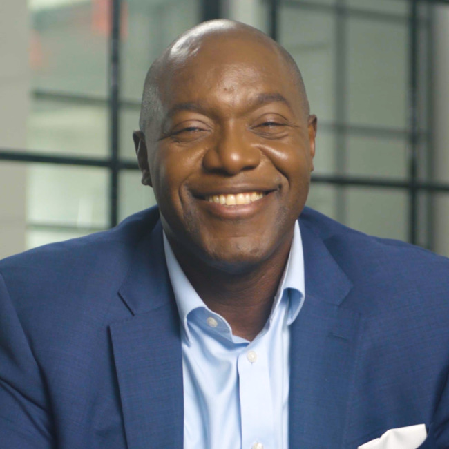 Premiere Speakers Bureau, Devon Harris
