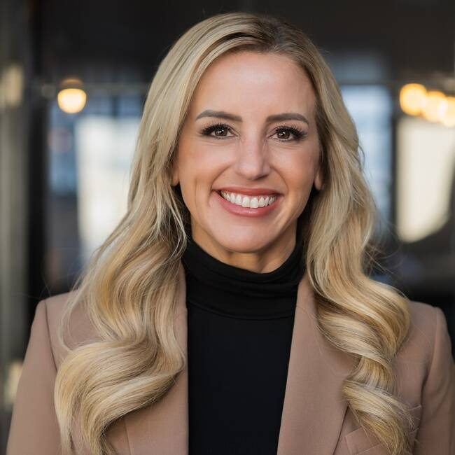 Premiere Speakers Bureau, Rachel Mahoney
