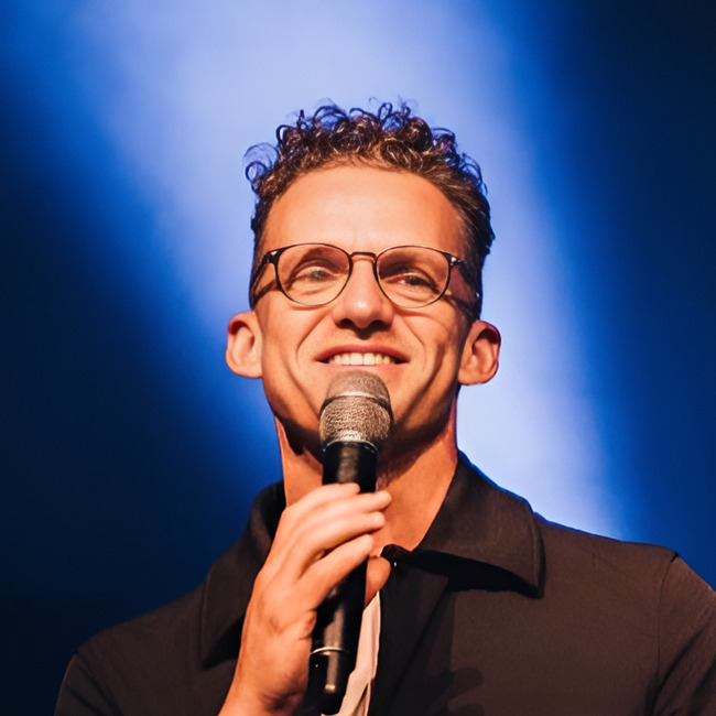 Premiere Speakers Bureau, Pedro LaTorre
