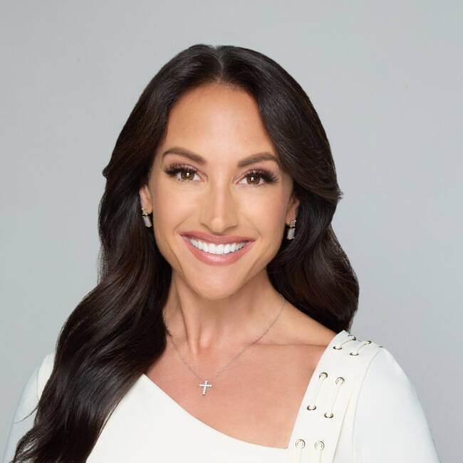 Premiere Speakers Bureau, Emily Compagno