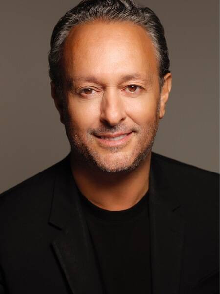 Terence Mauri | Founder, Hack Future Lab, INC Magazine Columnist (1Million Views/Month) and MIT Solve Mentor.