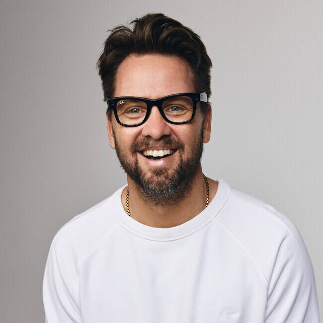 Premiere Speakers Bureau, Doug Brown