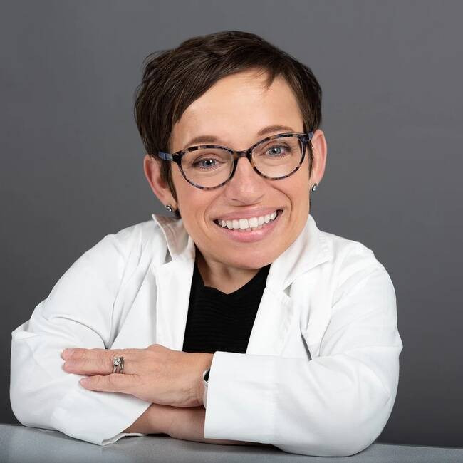 Premiere Speakers Bureau, Dr. Jennifer Arnold