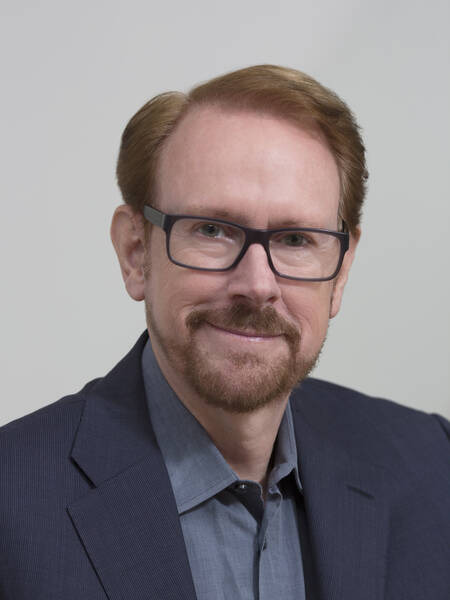 Daniel Burrus | Leading technology futurist, AI strategist, and disruptive innovation expert.