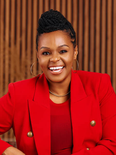 Premiere Speakers Bureau, Raven Solomon