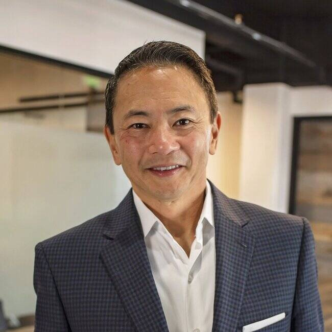 Premiere Speakers Bureau, Kaiser Yang